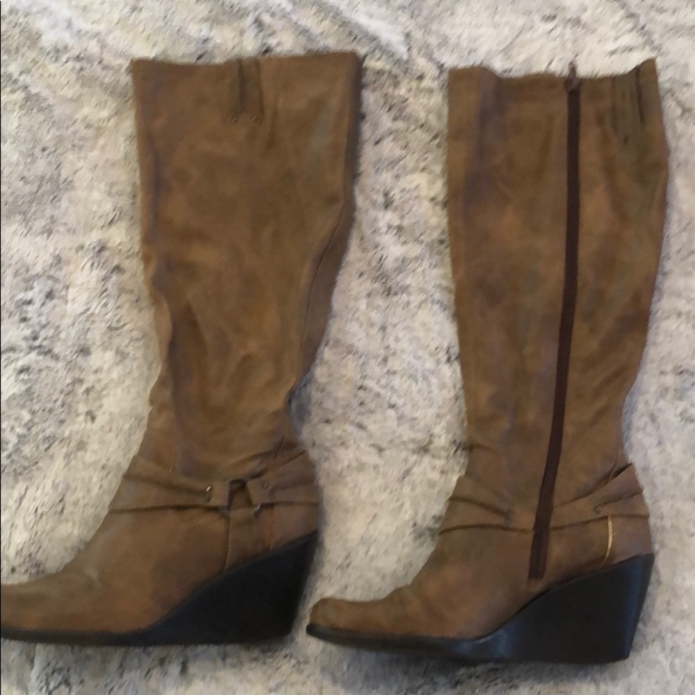 NIB Aerosoles wedge knee high boots, tan 8 1/2